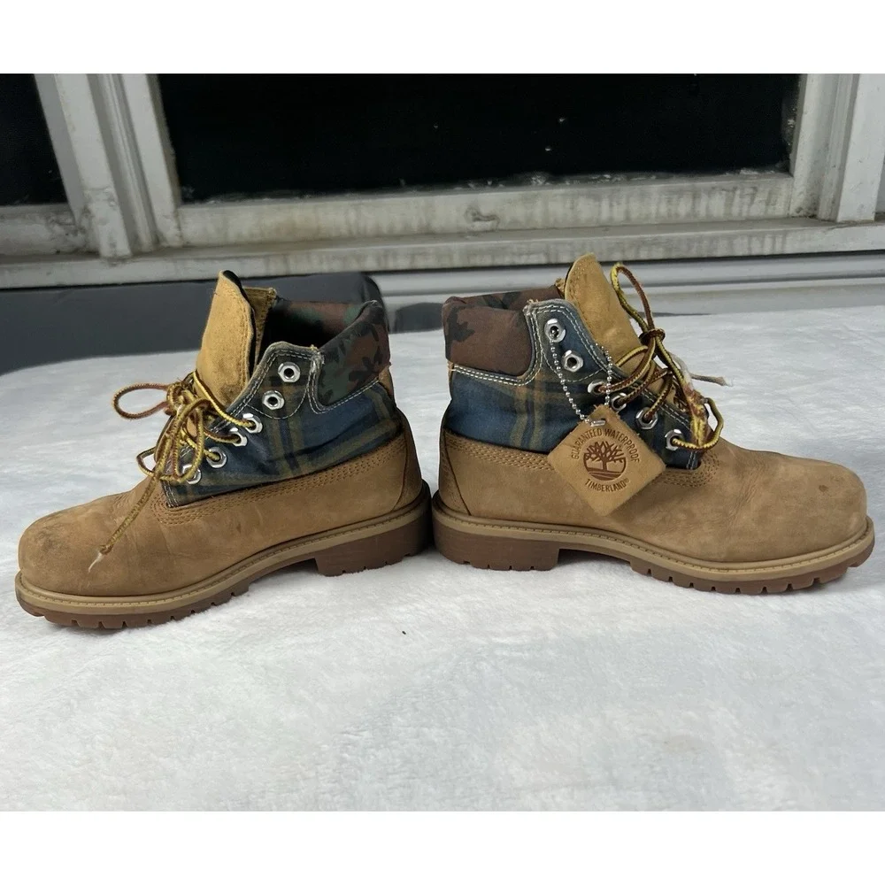 Timberland Toddler Camo Plaid Collar Waterproof Boots‎ Size 2